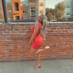 Meet your Posher, Haley